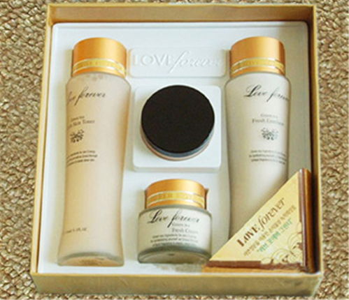 精準(zhǔn)定制 仁懷電子吸塑托盤助力紡織品高效包裝與存儲